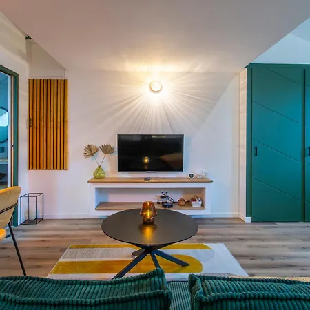 Le Greenstation-gare-hortillonnages-centre